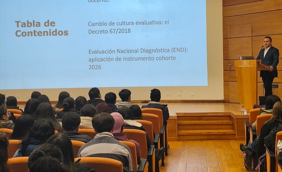 Escuela de Pedagogía realiza jornada de sensibilización sobre la Evaluación Nacional Diagnóstica para estudiantes de pedagogía